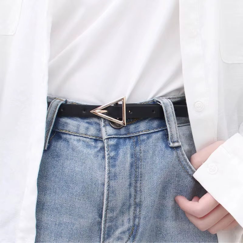 Ceinture fine en cuir pour femme