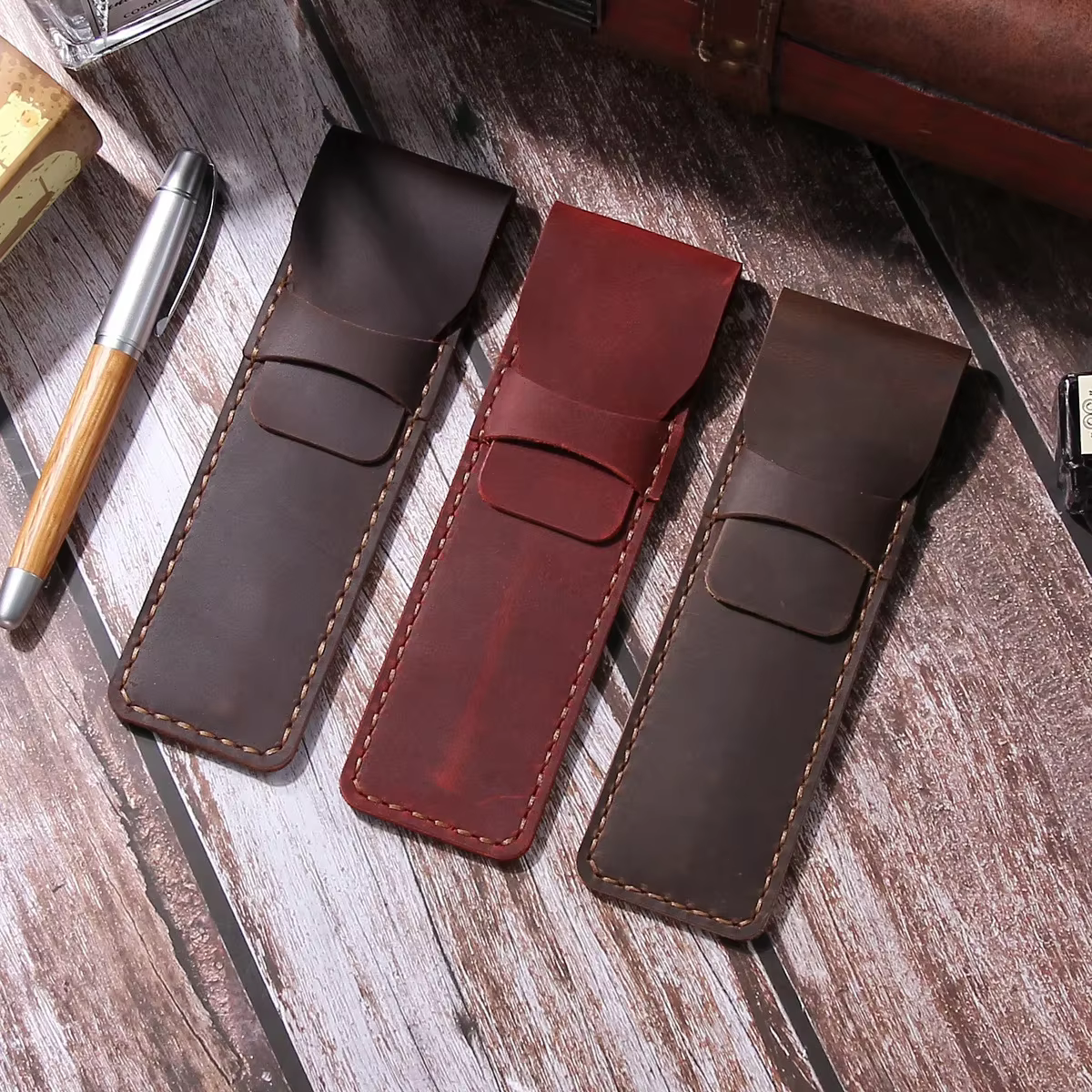 Étui à stylos en cuir fait à la main
