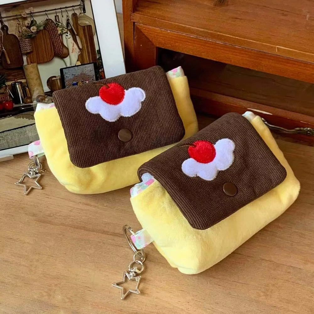 Porte-monnaie en velours doux motif pudding de cerises