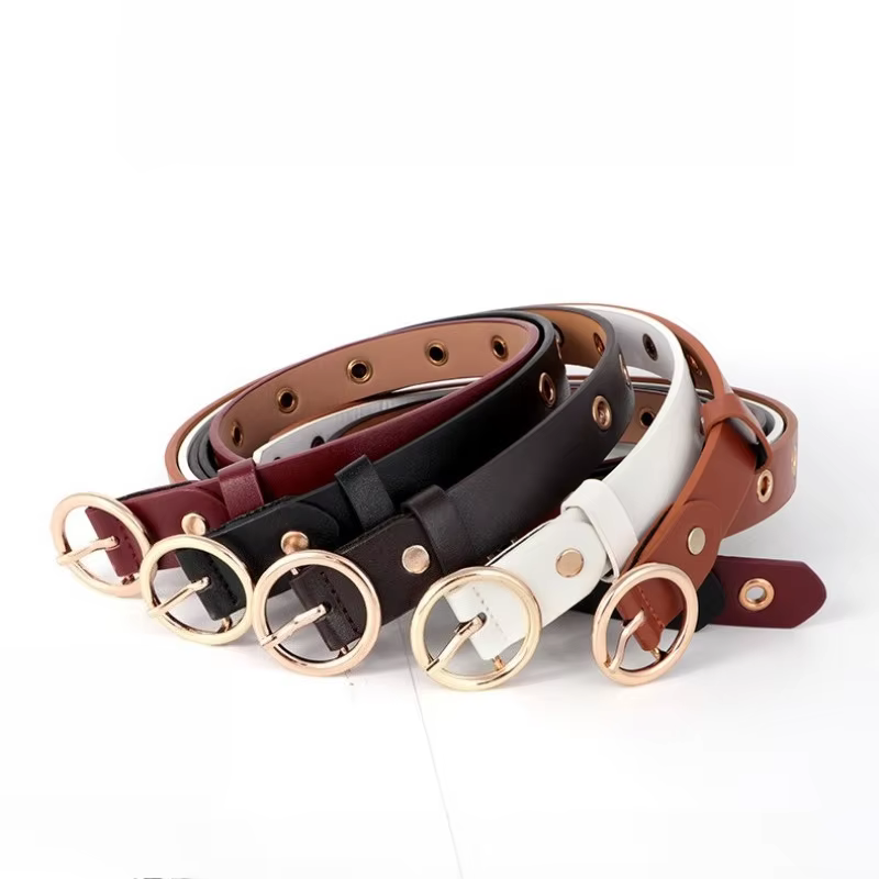 Ceinture noire tendance avec design perforé