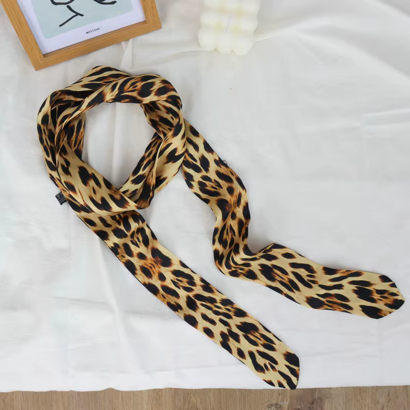 2025 nouvelle mode ceinture femmes imprimé léopard rétro mince étroit longue écharpe bandeau de cheveux pointu écharpe cheveux cravate chemise Design de mode