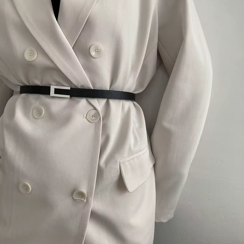 Ceinture fine pour femme en cuir PU noir avec boucle métallique or et argent