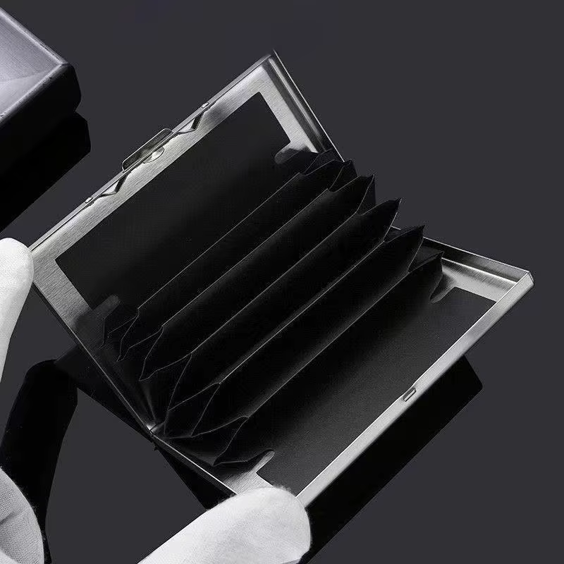 Porte-cartes anti-magnétique en aluminium pour hommes et femmes
