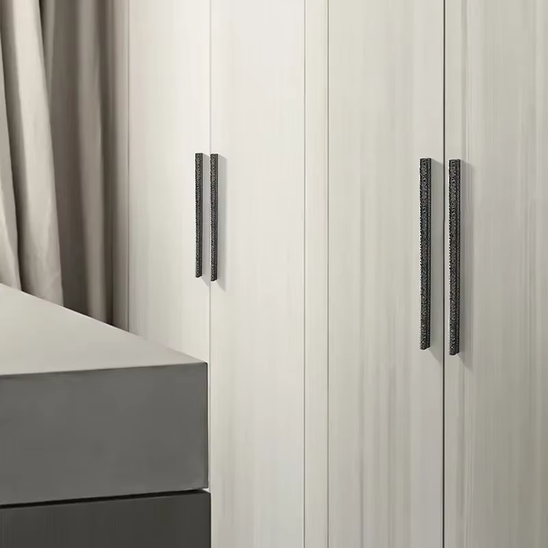 Poignée de porte d'armoire noire moderne et simple, poignée de porte d'armoire, armoire à vin, poignée de quincaillerie de meubles
