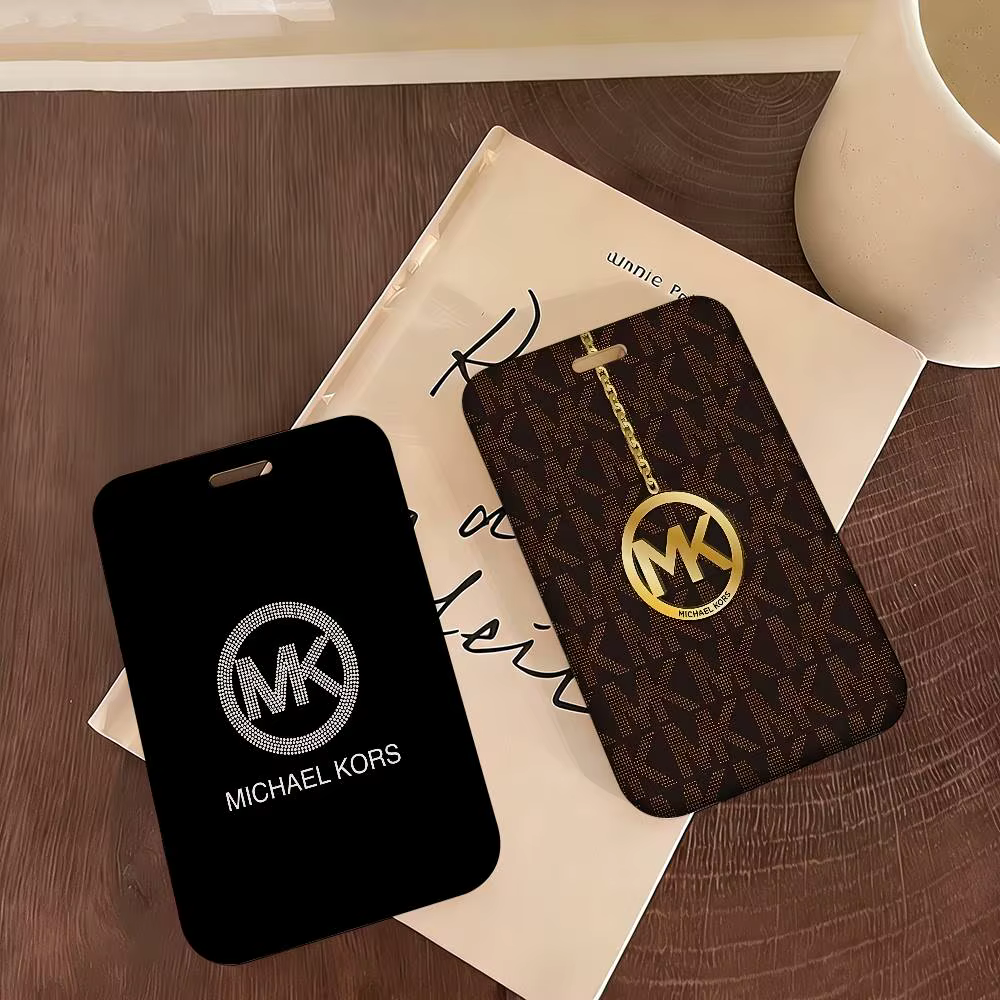 Porte-cartes de visite et porte-badges d'identification professionnel avec cordon