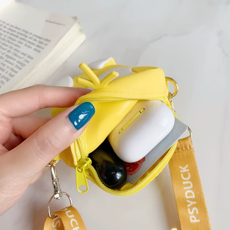 Porte-monnaie Pokemon Pikachu, figurines d'anime, modèle de dessin animé, portefeuille en silicone, sac à bandoulière Kawaii, mode personnalisée, jouets pour enfants, cadeaux
