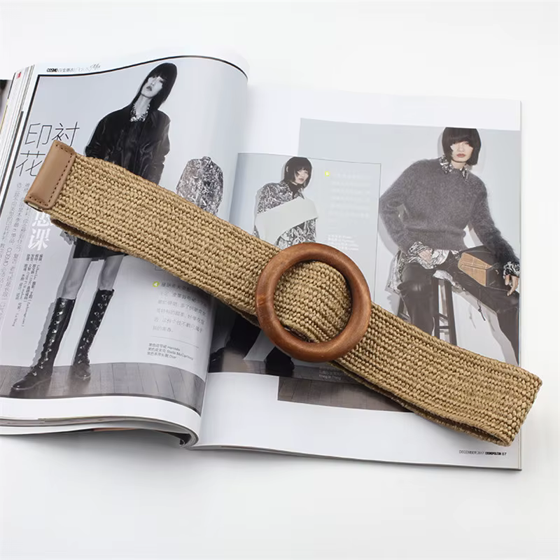 Ceinture tressée élastique bohème avec boucle en bois pour femmes