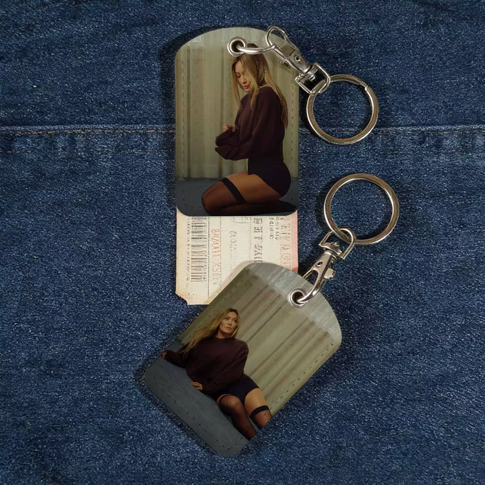 Porte-cartes Singer H-Hilary Duff Roommates