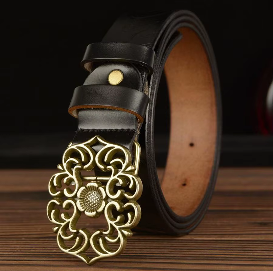 Ceintures en cuir pour femmes