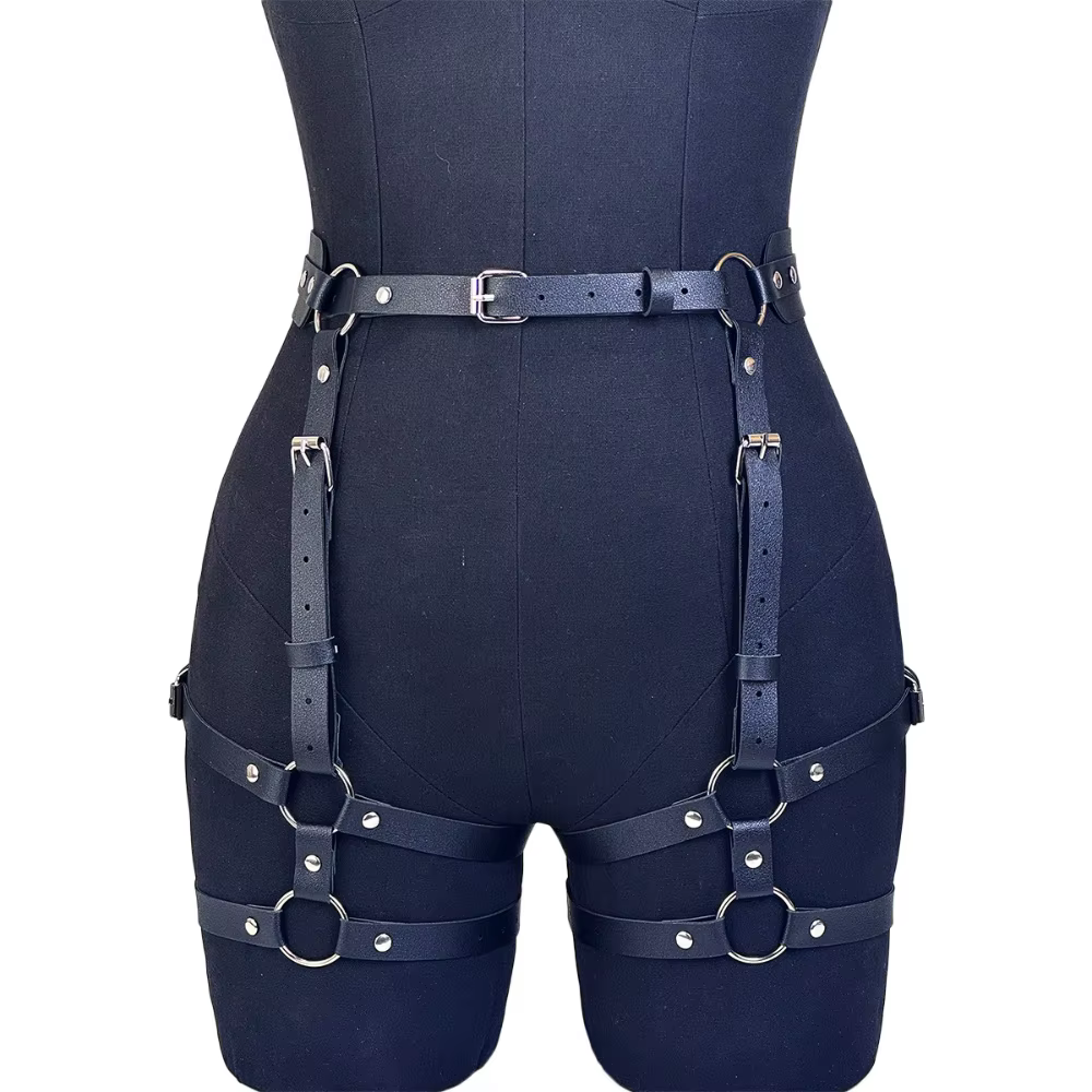 Ceinture en cuir vegan tendance avec boucle pour femme