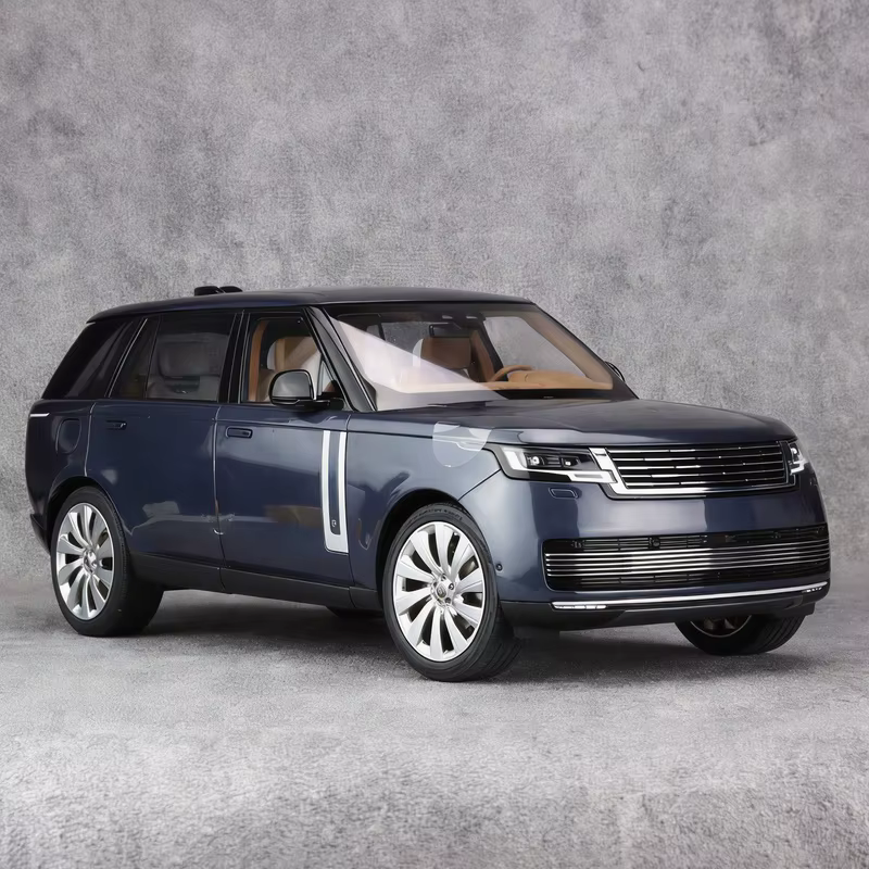 Modèle de voiture Range Rover SV SUV édition Prestige Extended 2022 à l'échelle 1/18 avec écran LCD