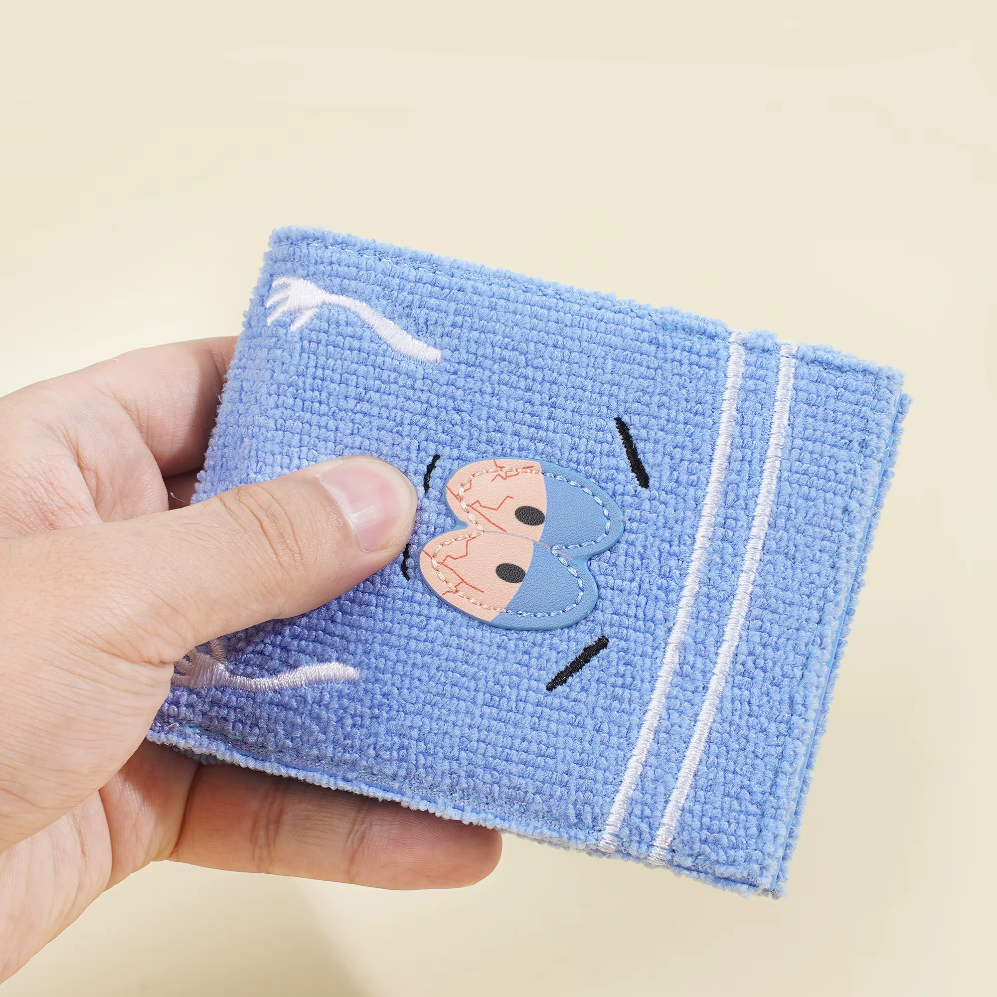 Portefeuille en peluche de dessin animé pour femmes