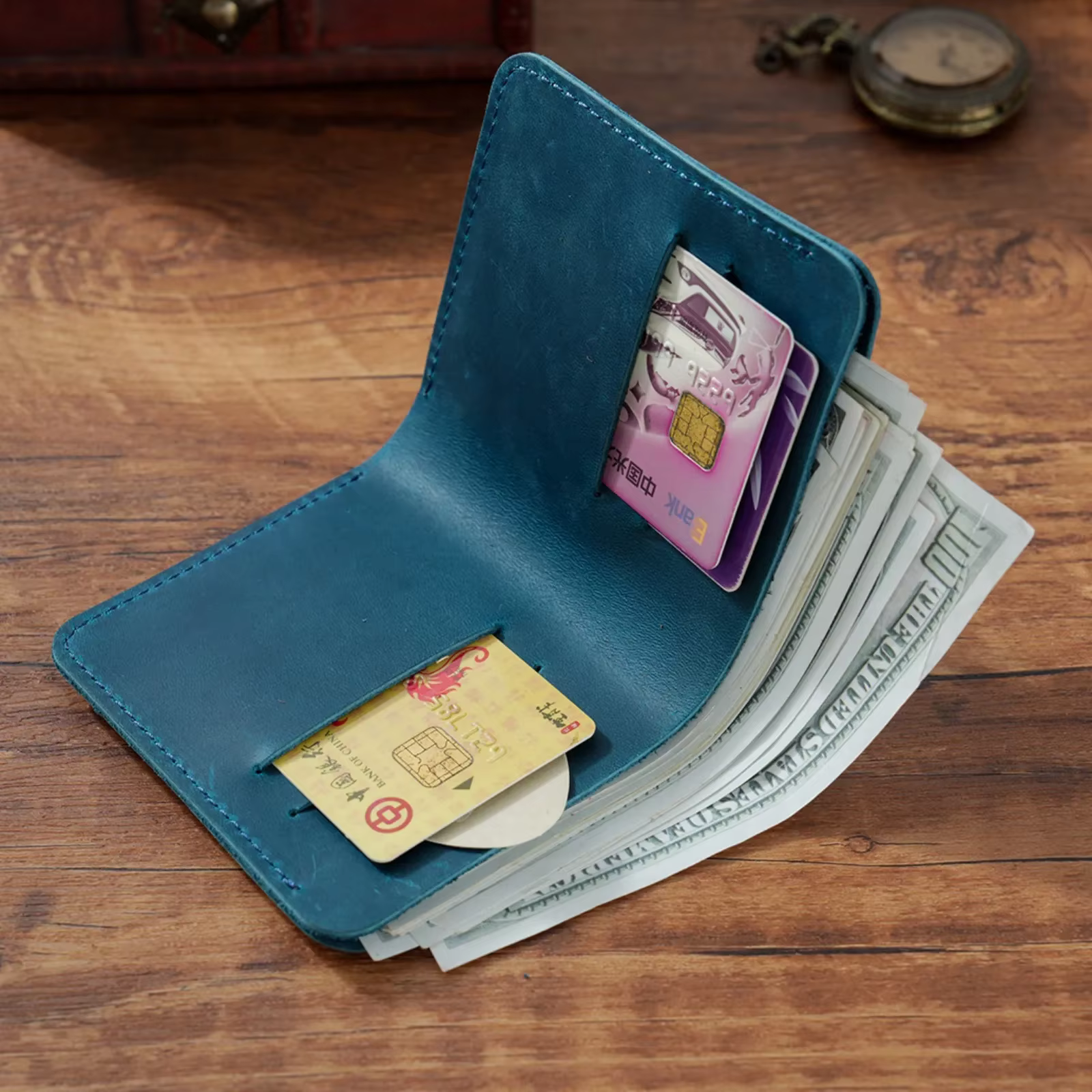 Portefeuille à deux volets en cuir véritable fait à la main