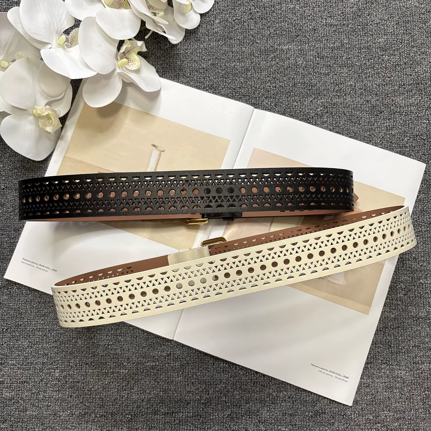 Ceinture en cuir de vachette ajourée style bohème