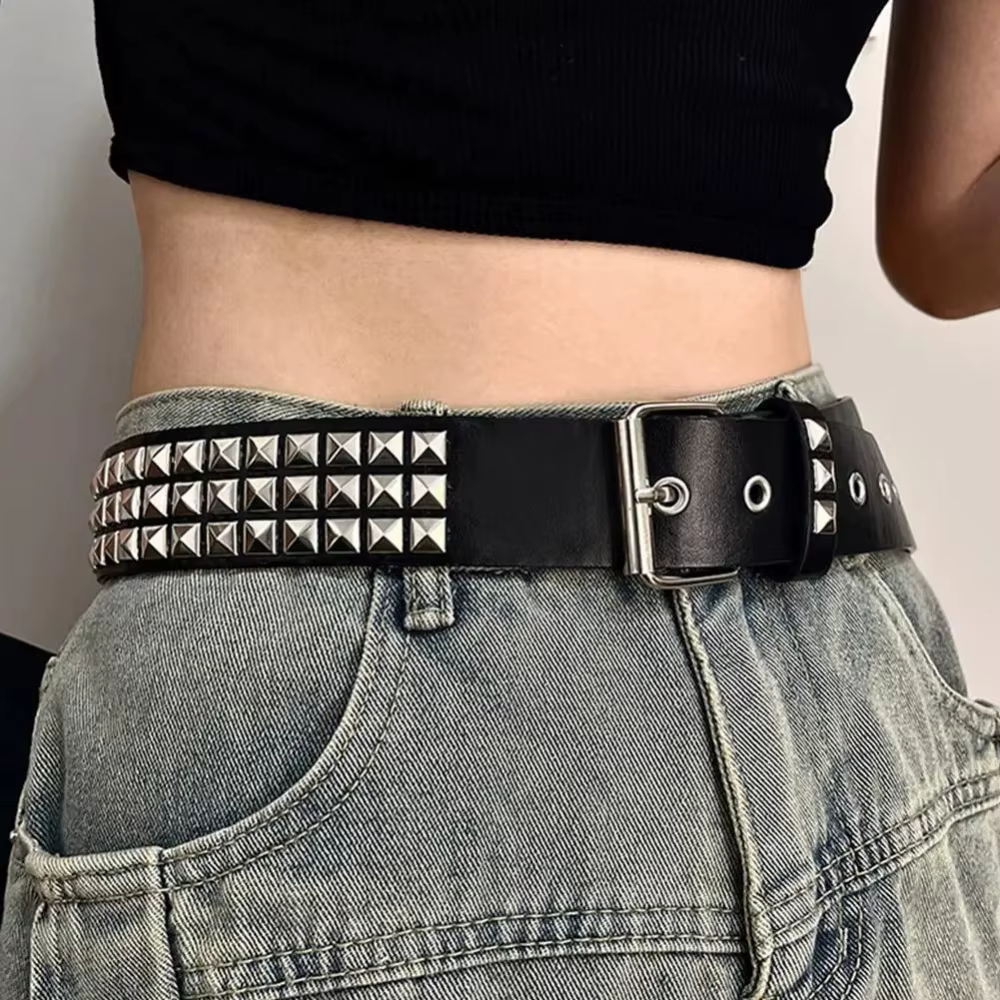 Ceinture à rivets en métal lourd pour femmes