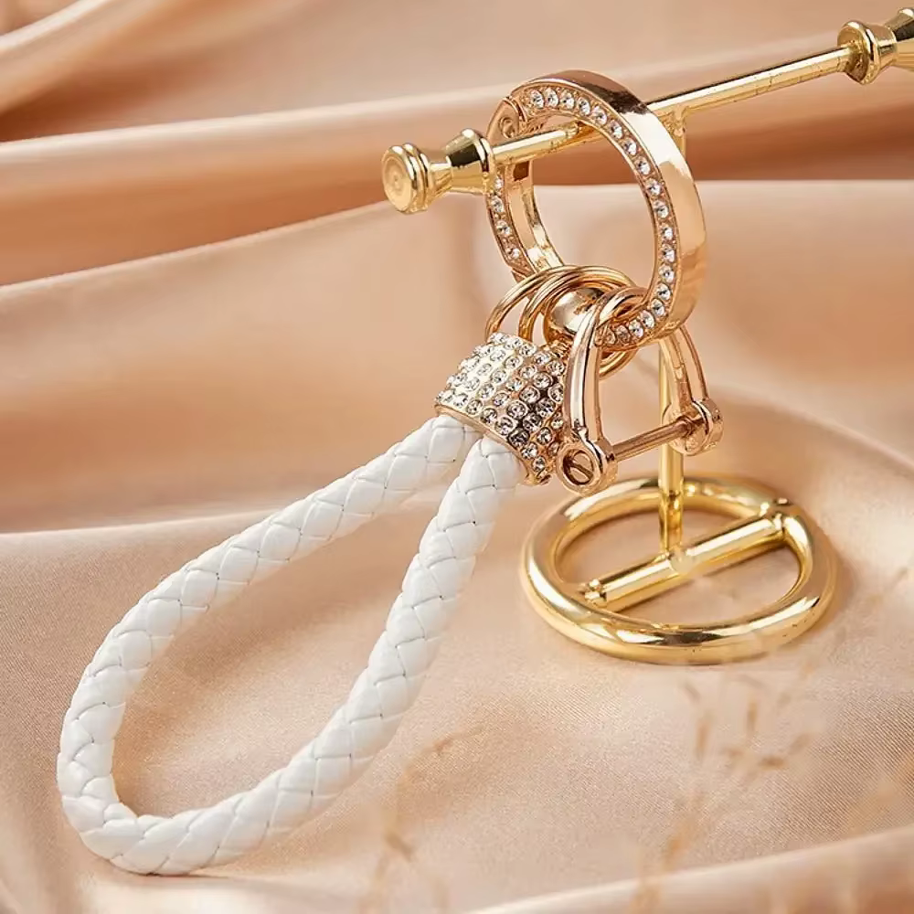 Porte-clés en corde tressée fabriqué à la main