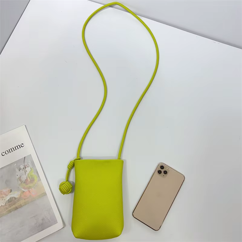 Petit sac à bandoulière en cuir pour femmes