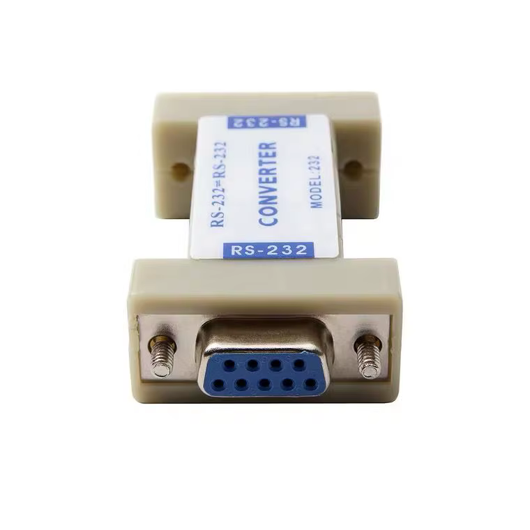 Adaptateur électrique d'isolateur de port série RS232 vers RS232 alimenté par port