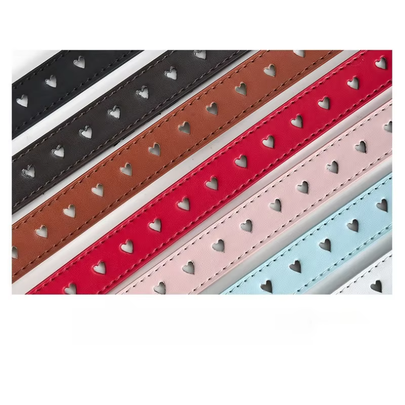 Ceinture pour femme tendance à boucle en forme de cœur