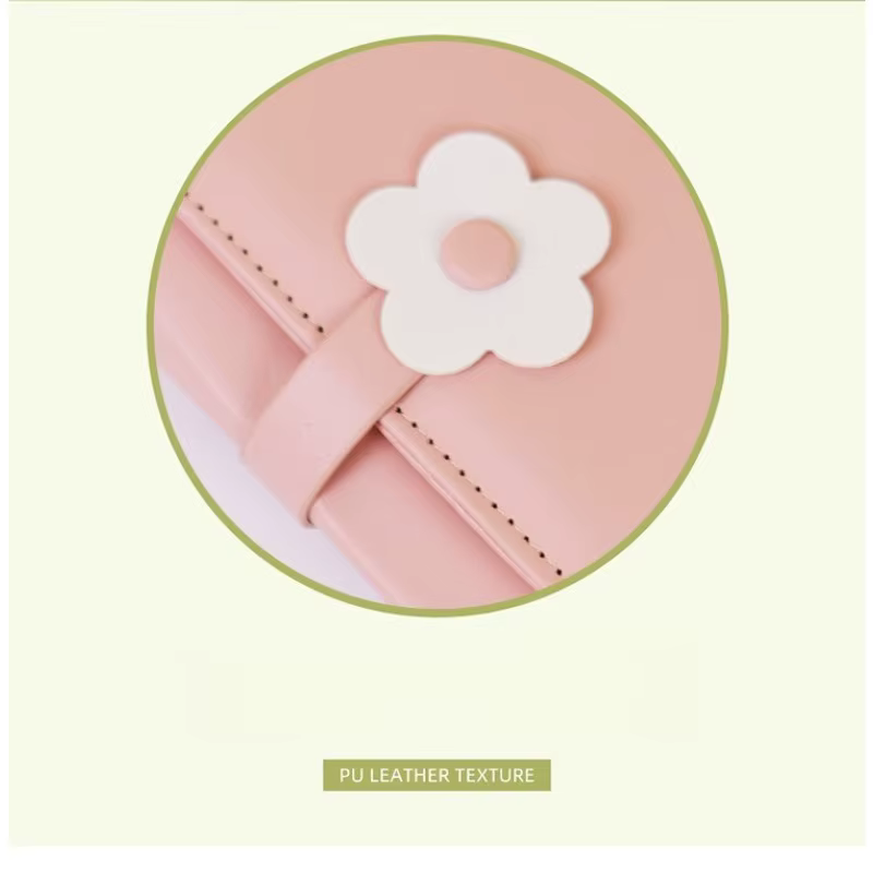 Portefeuille compact à trois volets pour femme avec imprimé floral délicat