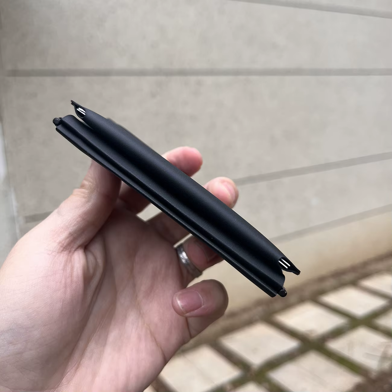 Portefeuille pliable pour hommes avec boucle magnétique multifonctionnelle