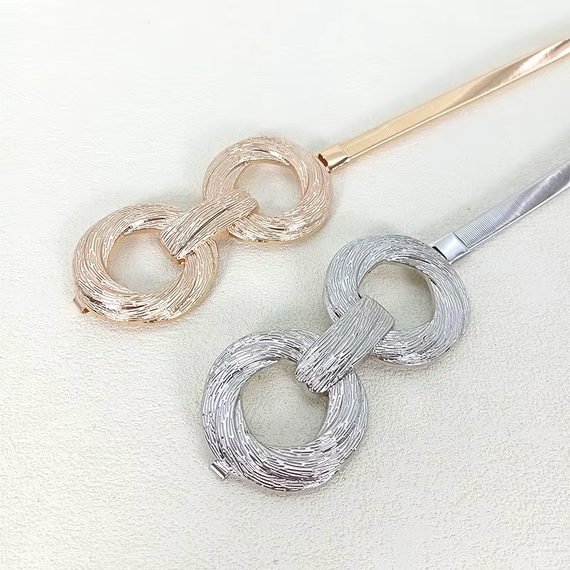 Ceinture en métal élégante pour femmes