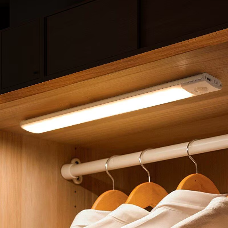 Barre lumineuse LED avec capteur de mouvement, Rechargeable par USB, veilleuse pour cuisine, garde-robe, éclairage d'armoire, 30cm/40cm/50cm