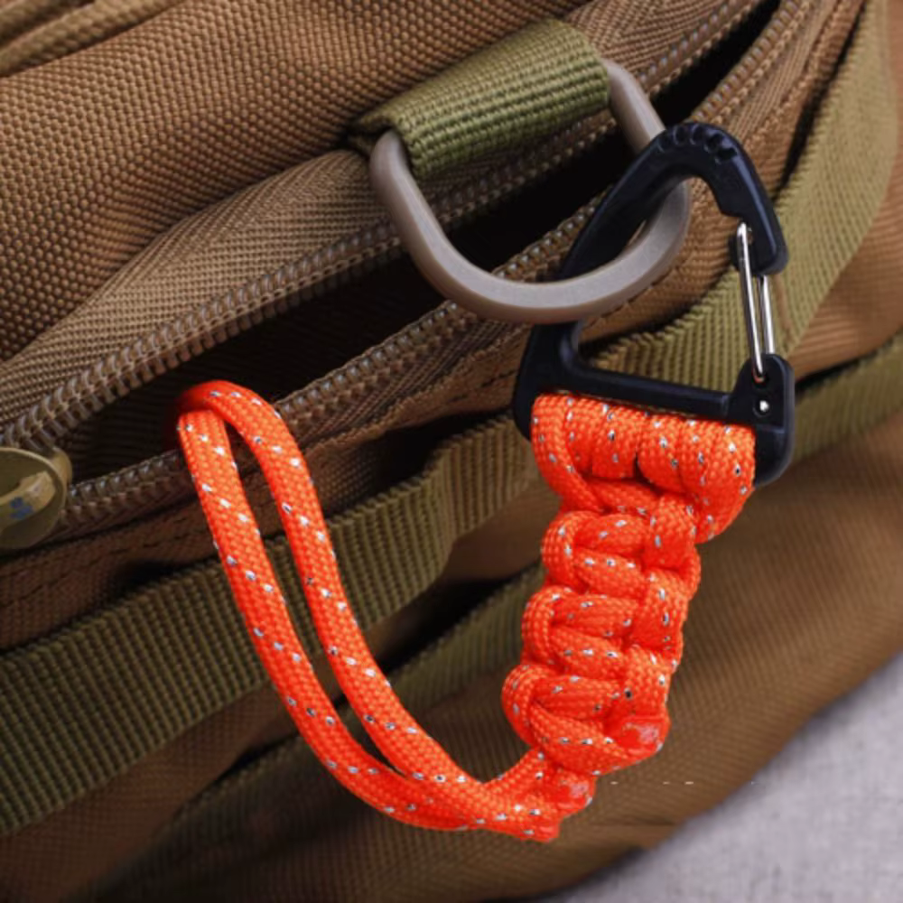 Porte-Clés Triangle en Paracorde Anti-Perte