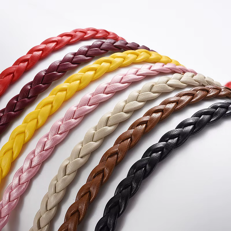 Ceinture fine tressée en cuir PU pour femmes