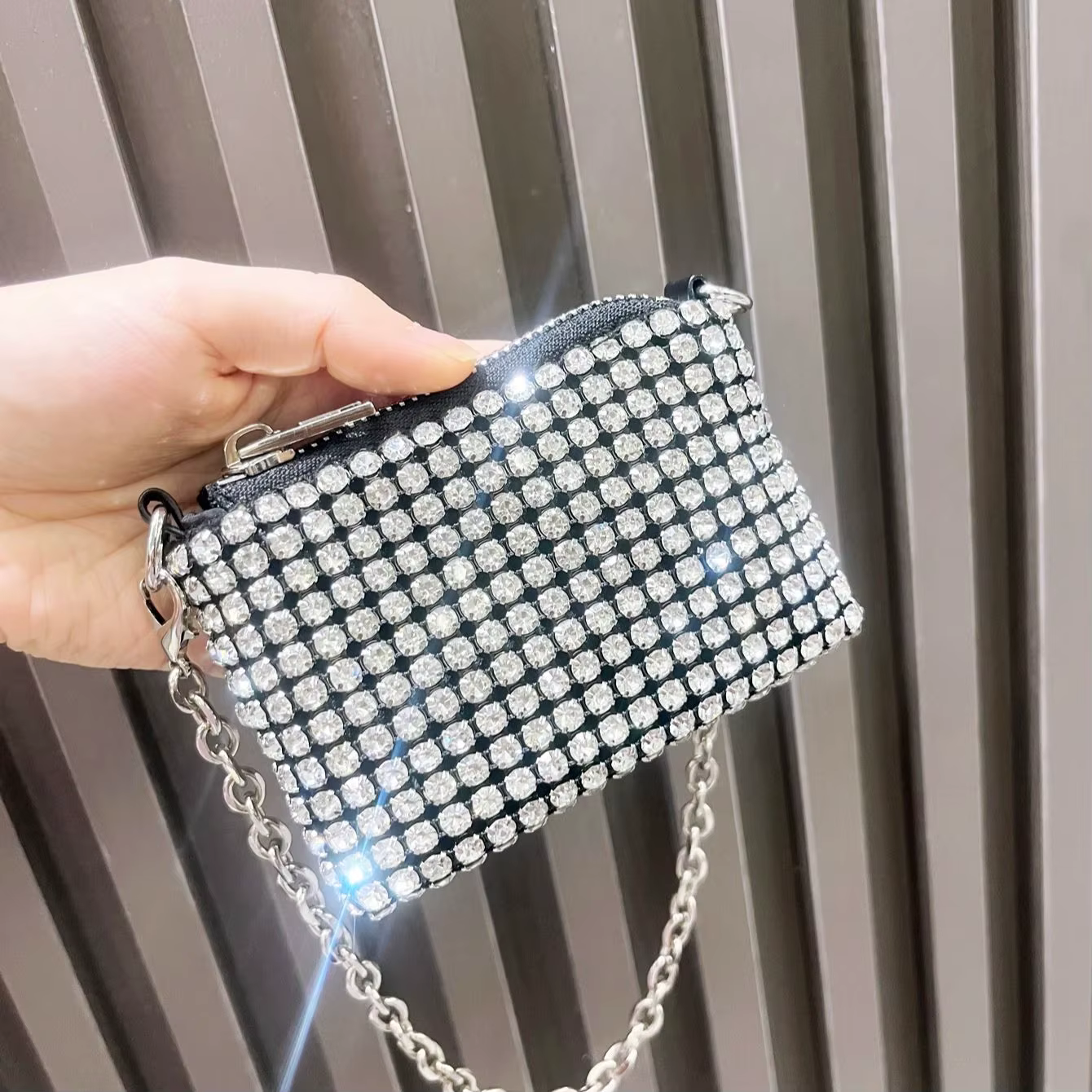 Mini petit sac brillant strass porte-monnaie chaîne courte sac à monnaie fait à la main