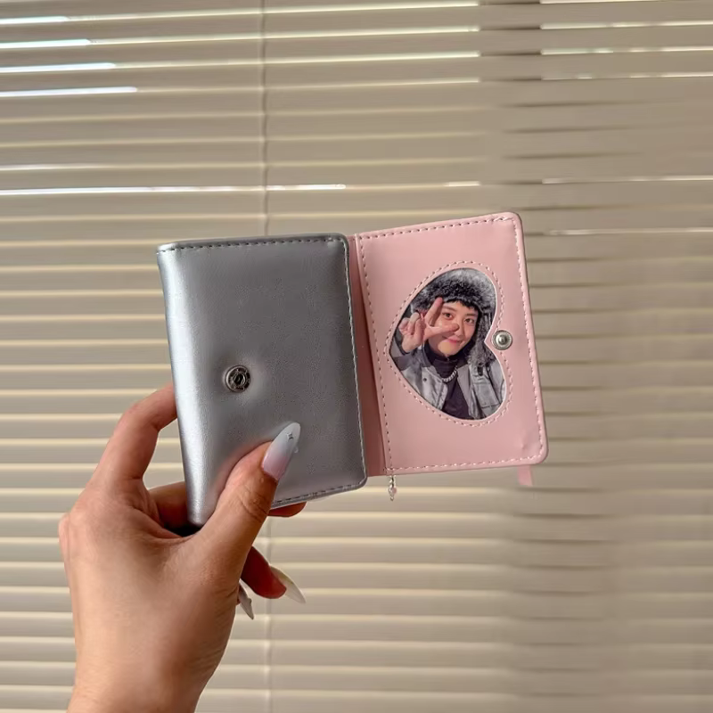Argent doux portefeuilles pour femmes Y2k à sangle concepteur Original mode court porte-monnaie Style coréen décontracté nouveau mignon portefeuille sac à main