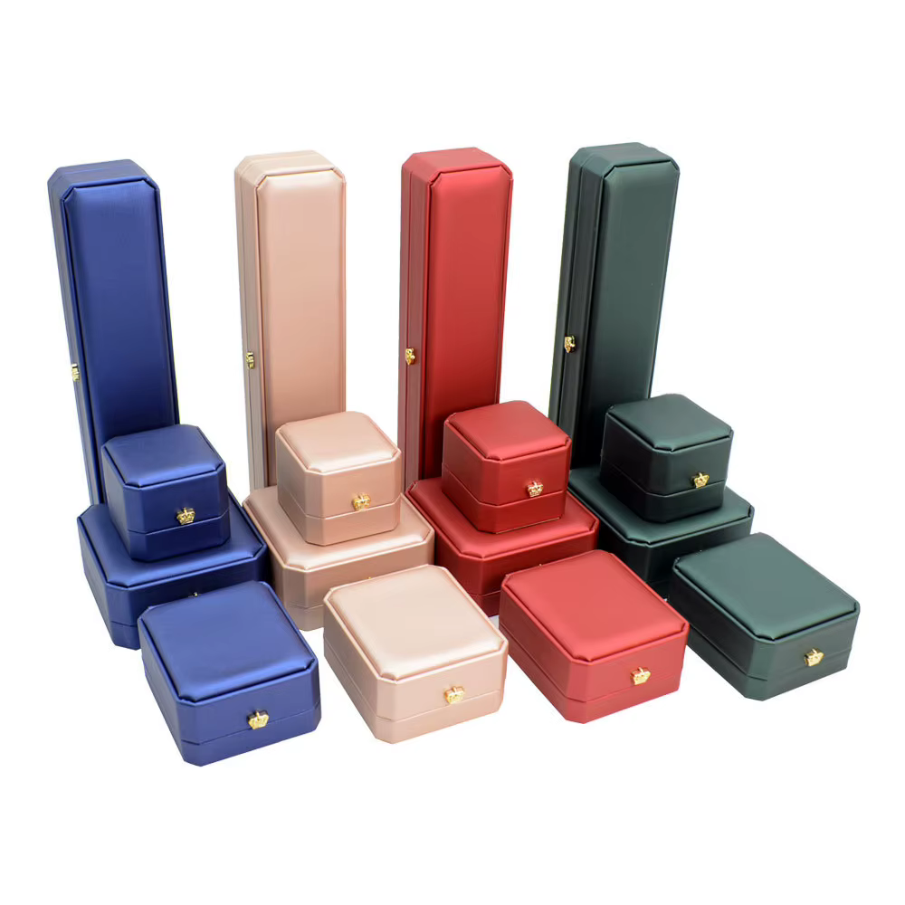 Boîte à pendentifs en cuir PU de luxe, forme octogonale, avec fermoir en métal, 6 couleurs, coffret cadeau organisateur de bijoux