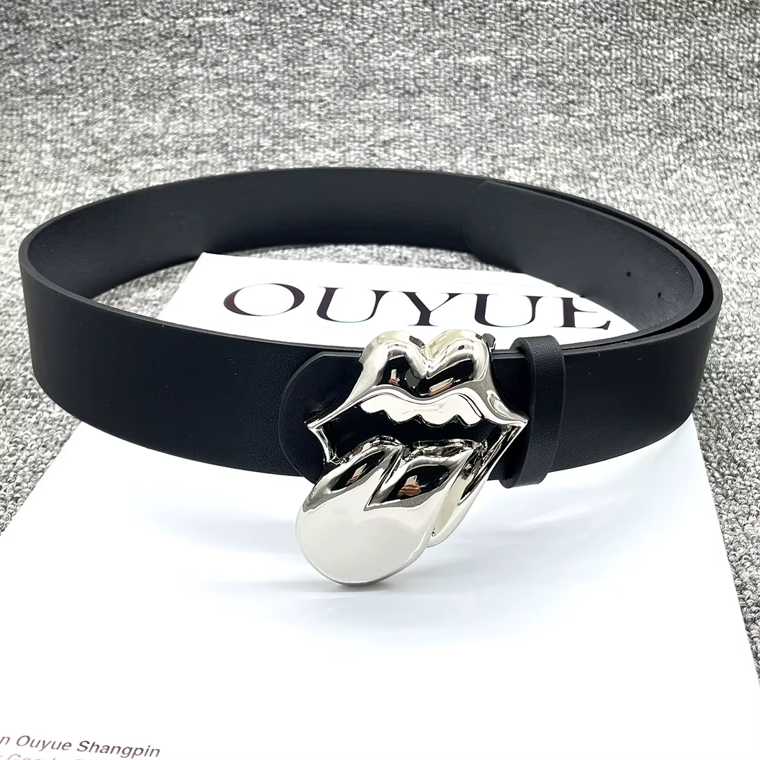2025 mode luxe concepteur y2k grande langue boucles ceinture femmes grande ceinture en cuir PU ceinture pour dame accessoire