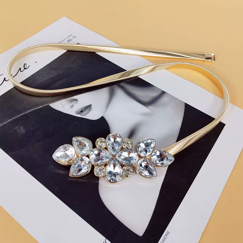Haute qualité luxe Desiner femmes strass flore élastique chaîne en métal ceinture femme doré élégant taille