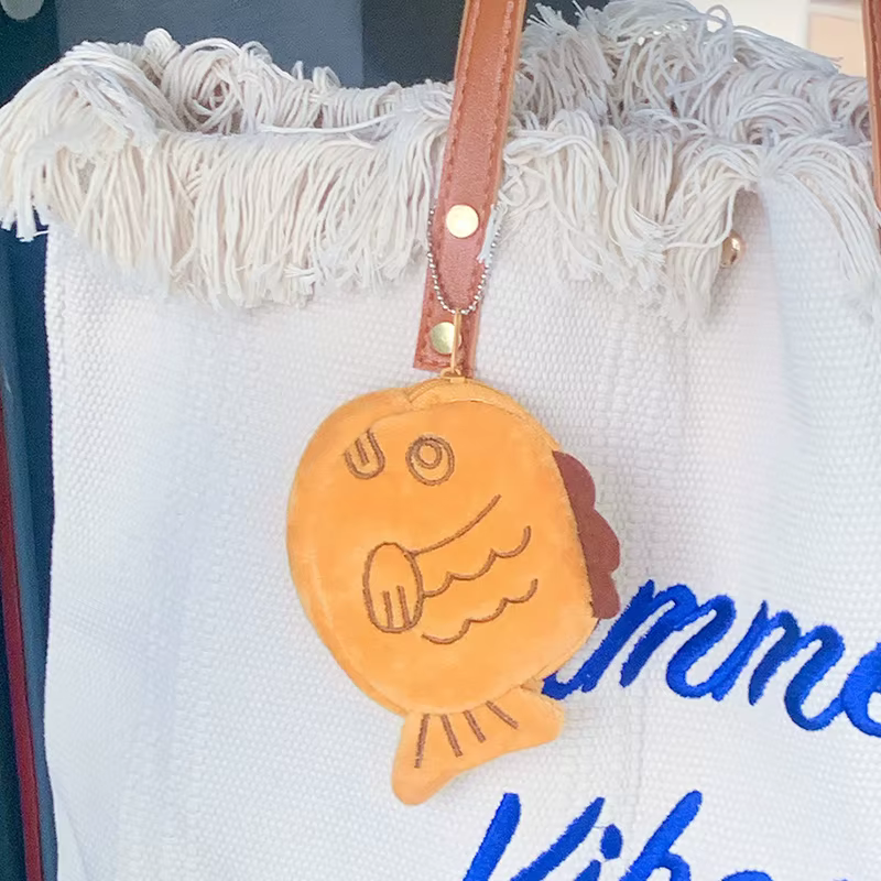 Mignon en peluche poisson porte-monnaie femmes Taiyaki argent carte clé écouteur
