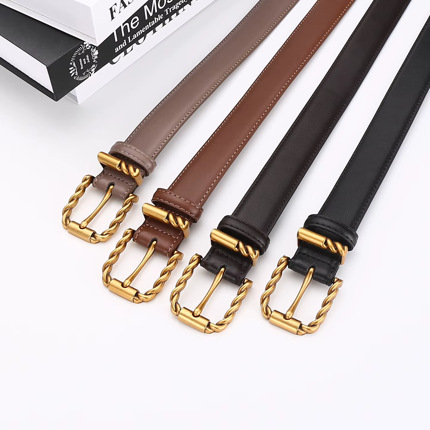 Ceinture en cuir de qualité supérieure pour femme avec boucle à ardillon, ceinture décorative noire polyvalente et élégante pour les affaires et les trajets quotidiens