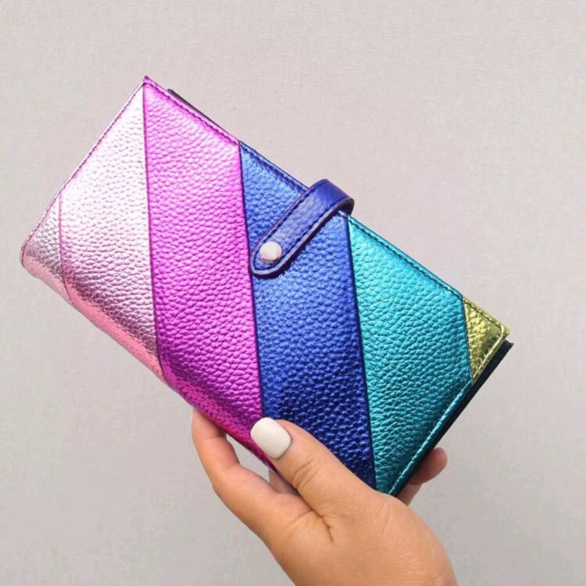 Portefeuille long en cuir PU élégant pour femmes