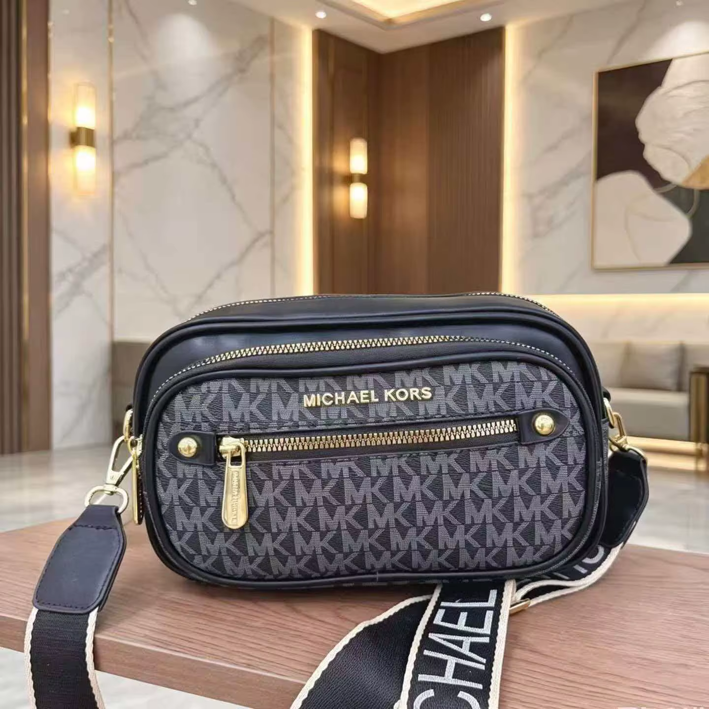 Sac bandoulière Michael Kors Jet Set pour femme