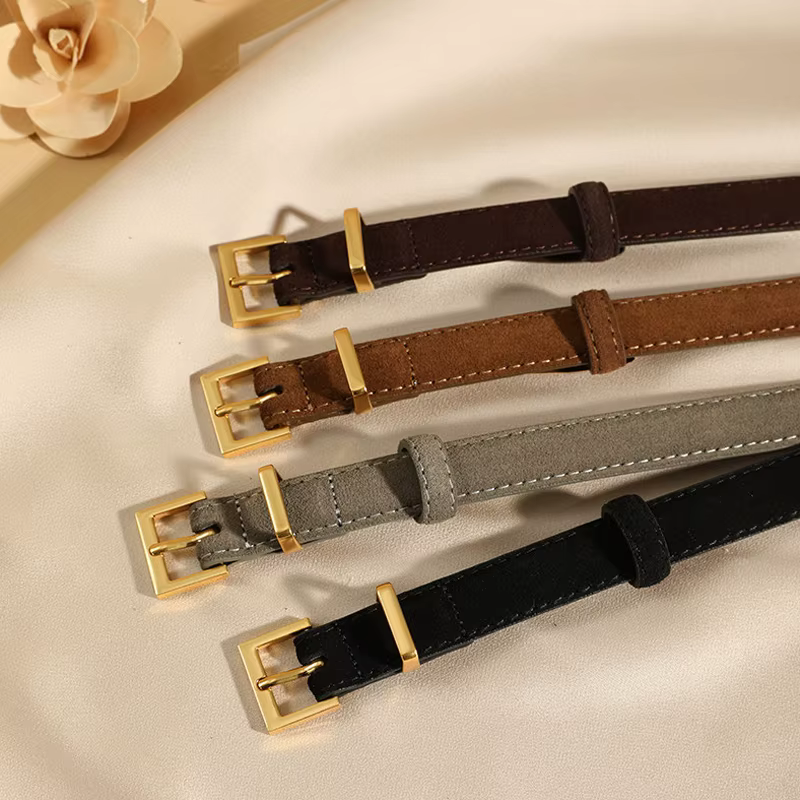 Ceinture en cuir suédé pour femmes avec boucle en métal