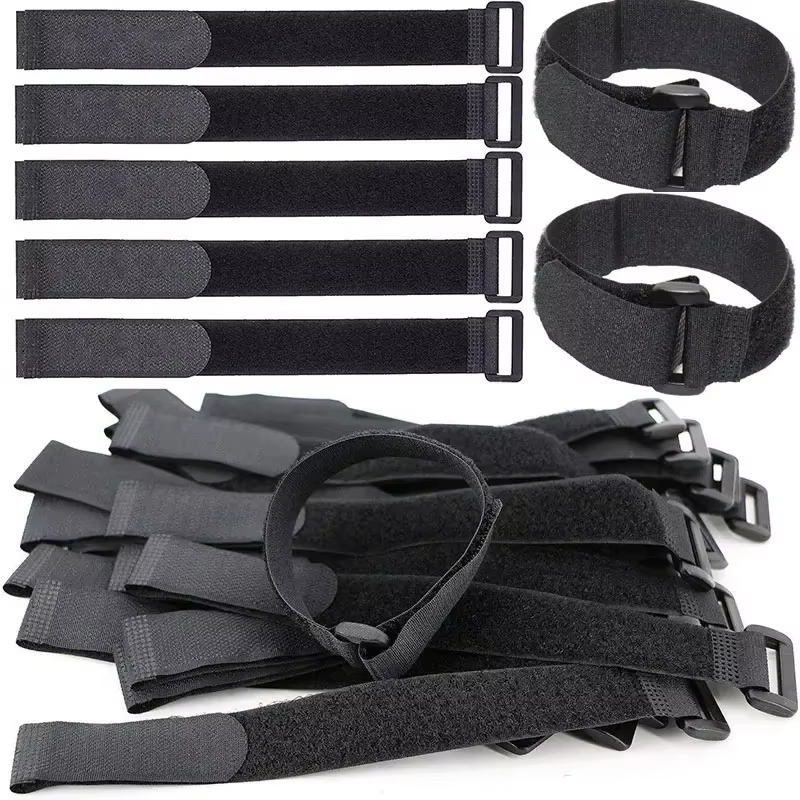 Sangles Velcro noires largeur 20mm attaches zippées en Nylon