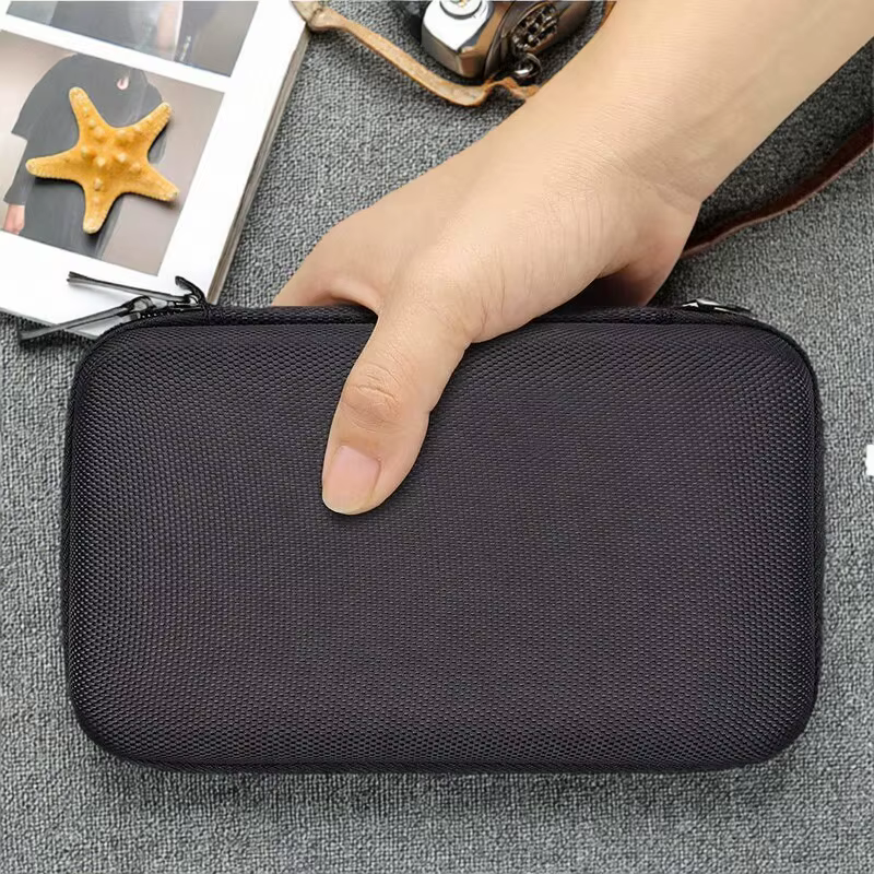 Porte-cartes à coque rigide