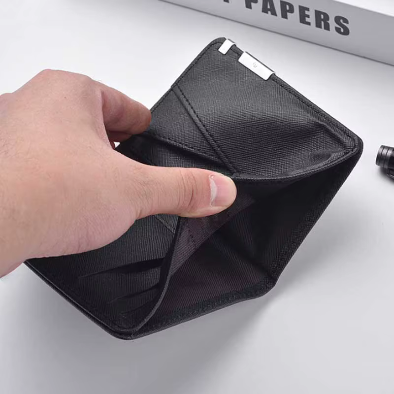 Petit portefeuille mince de style business en simili cuir noir – Plusieurs emplacements pour cartes