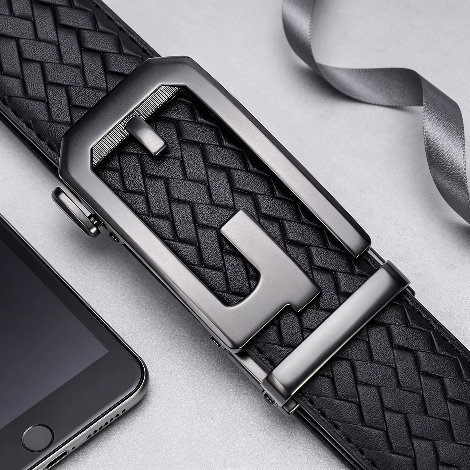 Ceinture pour homme en cuir véritable avec boucle automatique en alliage métallique, design de luxe de marque, ceintures de taille pour homme, sangle masculine