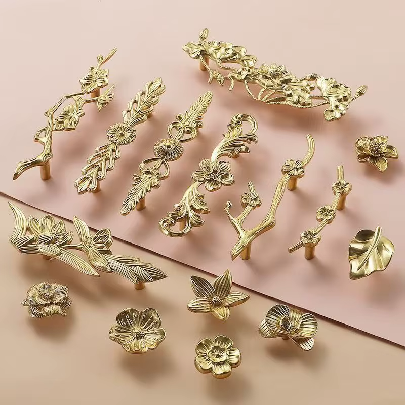 Poignée de meuble en cuivre complet, bouton de porte doré, style français Floras, armoire Chi Board, poignées de porte d'armoire, bricolage à la maison