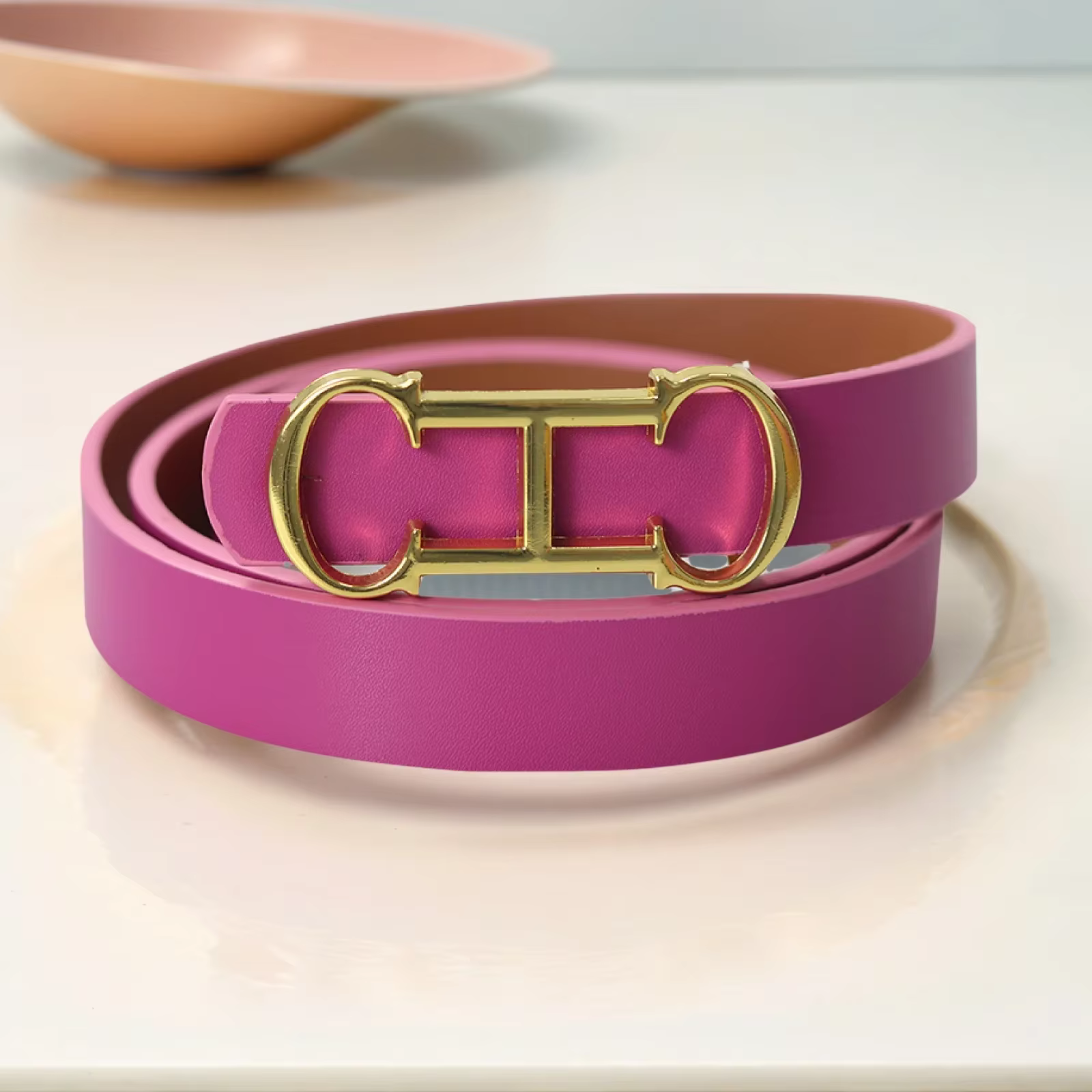 Ceinture pour femme de la marque CH