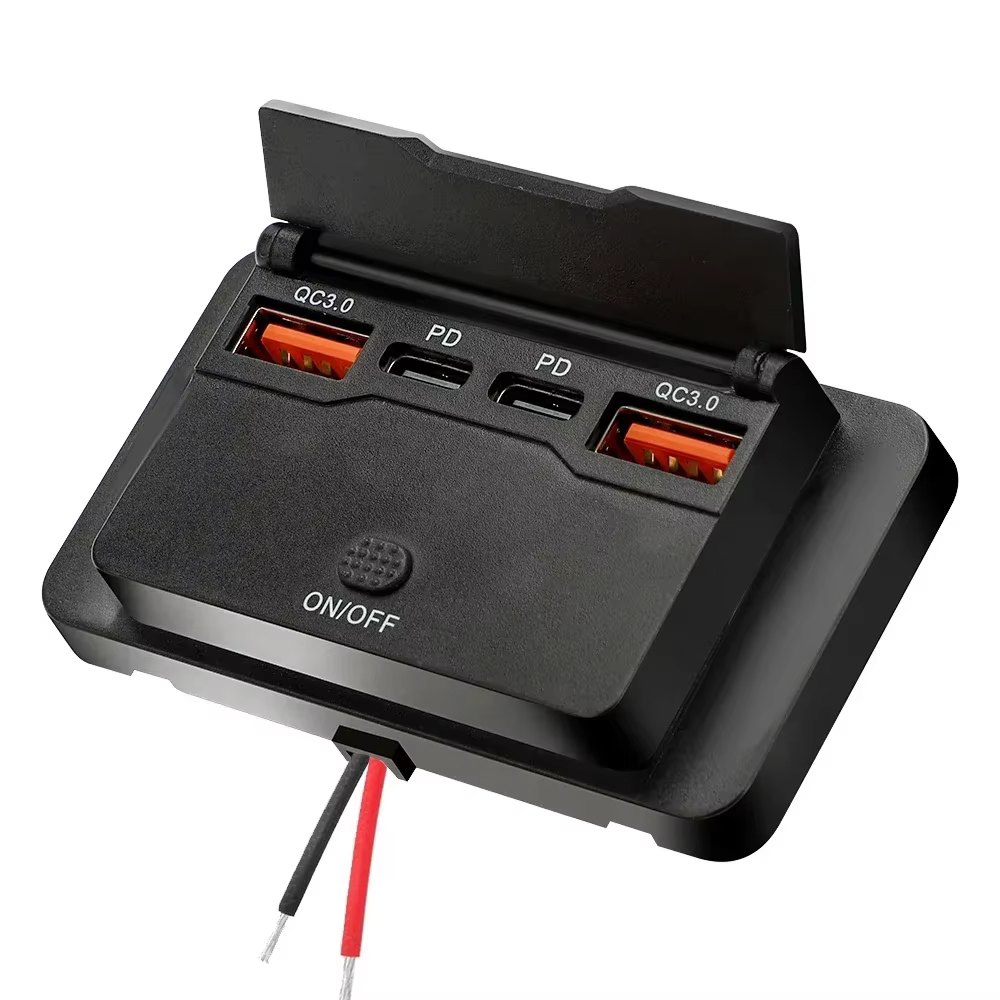 Chargeur de voiture USB 4 ports avec QC3.0 - 12V-24V, 3 USB + 1 type-c, interrupteur d'alimentation intégré, protection contre les surcharges pour voitures motos