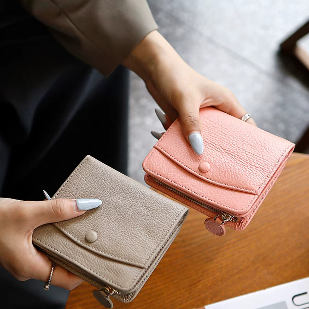 Porte-monnaie compact en cuir PU texturé litchi